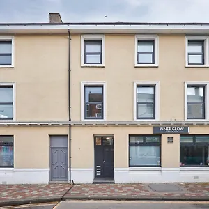 Host & - Clarendon Apartment Redcar